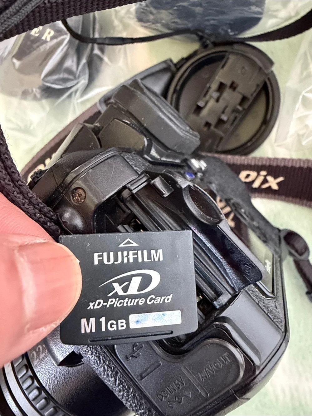 Fujifilm FinePix S5000 Black digital camera Extra Lenses Accessories Camera Bag